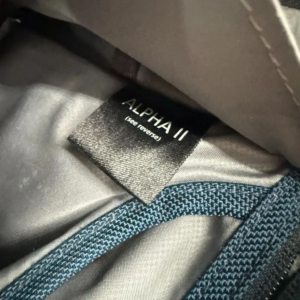 Tumi alpha ii
